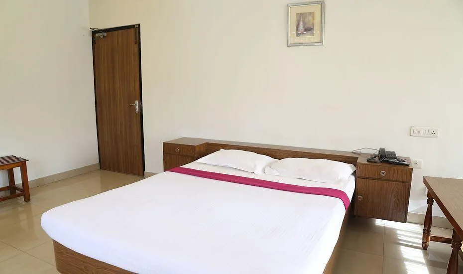 Hotel Karthiyayini Shertallai India