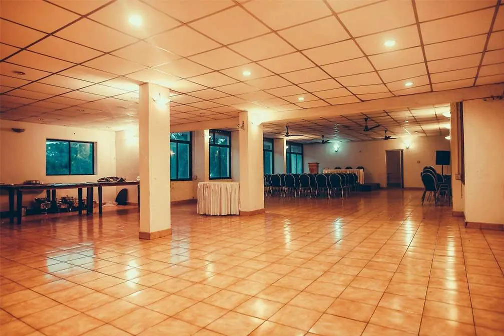 Hotel Karthiyayini Shertallai